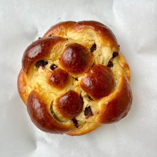 Raisin Challah Round